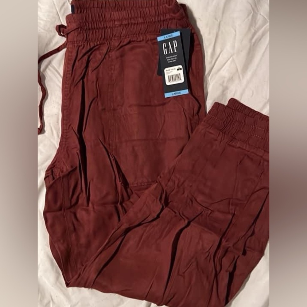 Gap joggers
